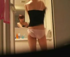 【脱衣所隠撮動画】自宅の脱衣所と浴室に隠しカメラ設置して姉の裸体を撮影した映像が流出ｗｗ